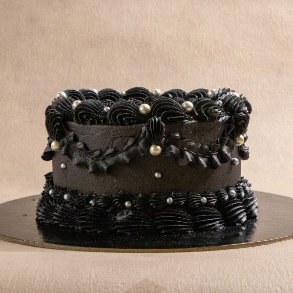 Beau Noir Cake