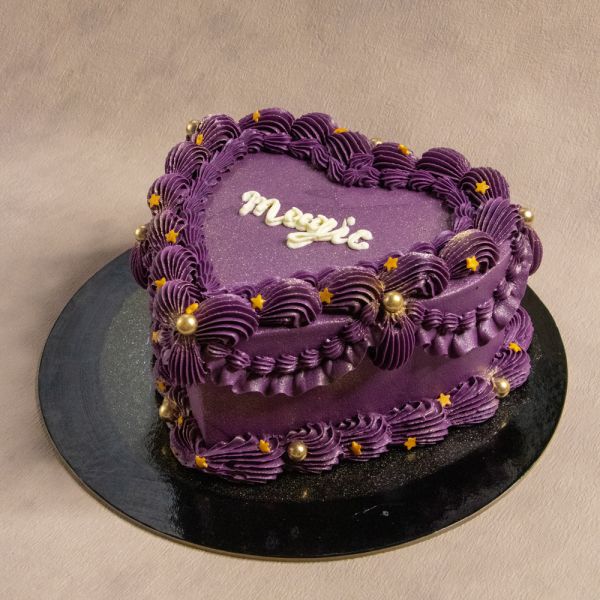  Chérie Violette Cake